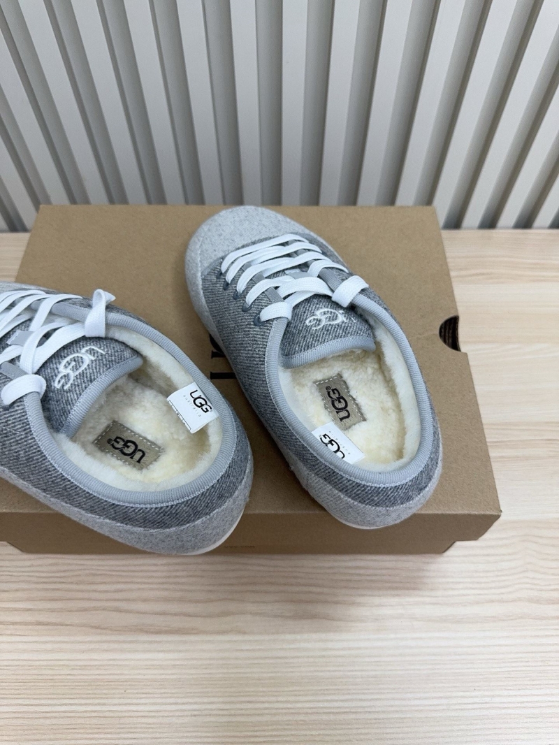 Ugg Flat Shoes